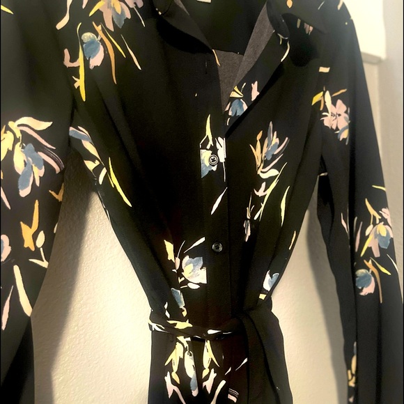 Black floral long sleeve dress. L - Picture 1 of 5